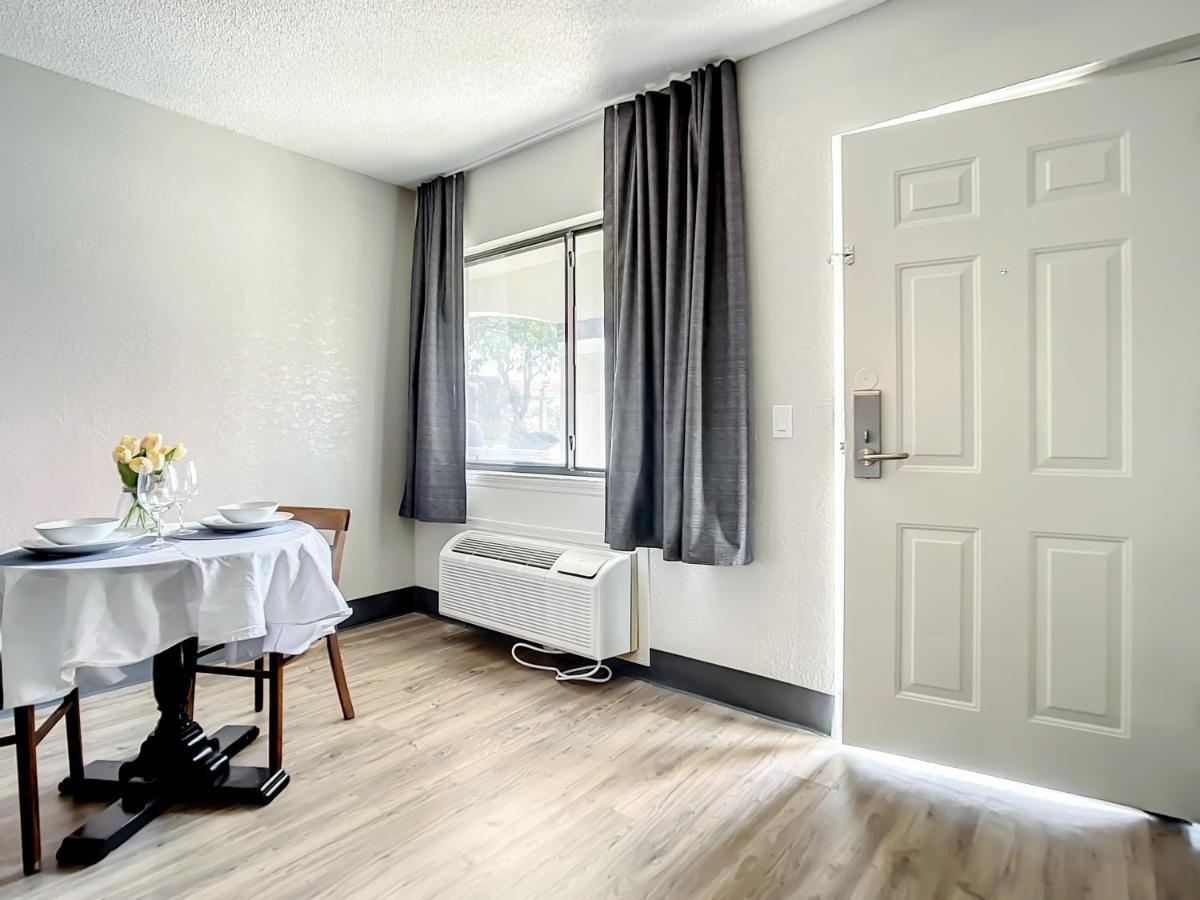 Stayable Kissimmee West 外观 照片